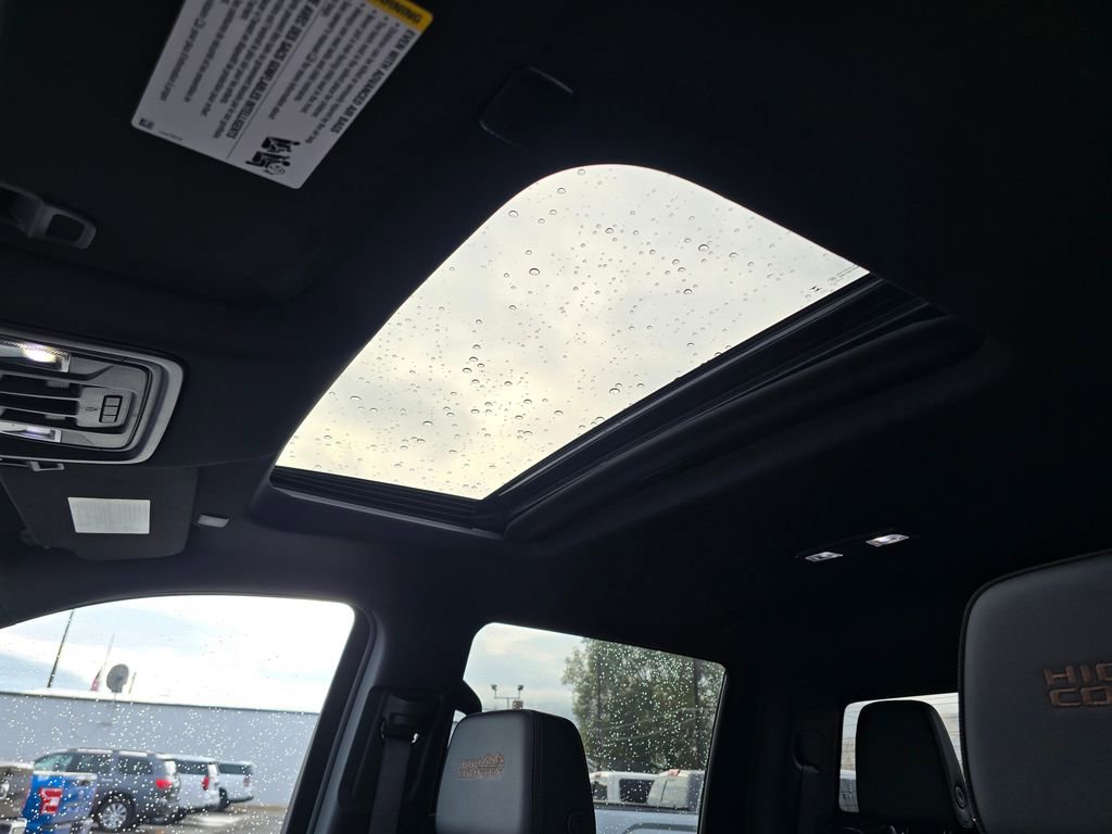 Used 2024 Chevrolet Silverado 1500 High Country w/ High Country Premium Package image 25