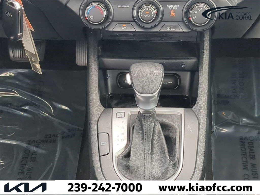 Used 2020 Kia Forte LXS image 17