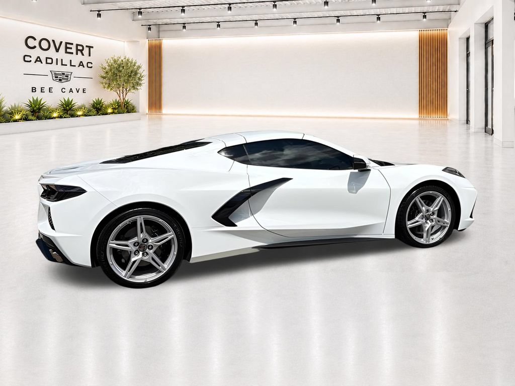 Used 2024 Chevrolet Corvette Stingray Coupe RWD image 20