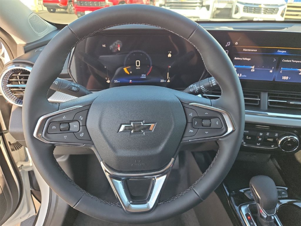 New 2026 Chevrolet Trax LT w/ Driver Confidence Package FWD image 36