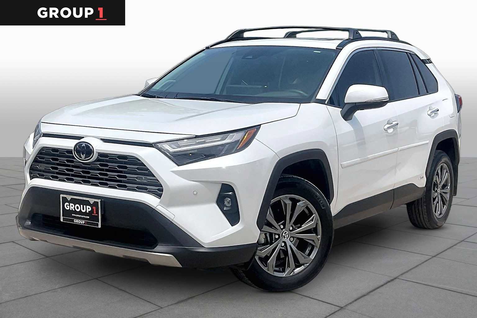 Used 2025 Toyota RAV4 Limited AWD/4WD video 1