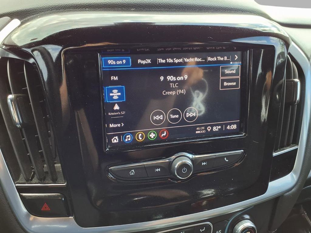 Used 2023 Chevrolet Traverse LT image 5