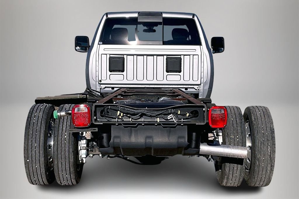 New 2024 RAM 4500 Tradesman RWD image 3