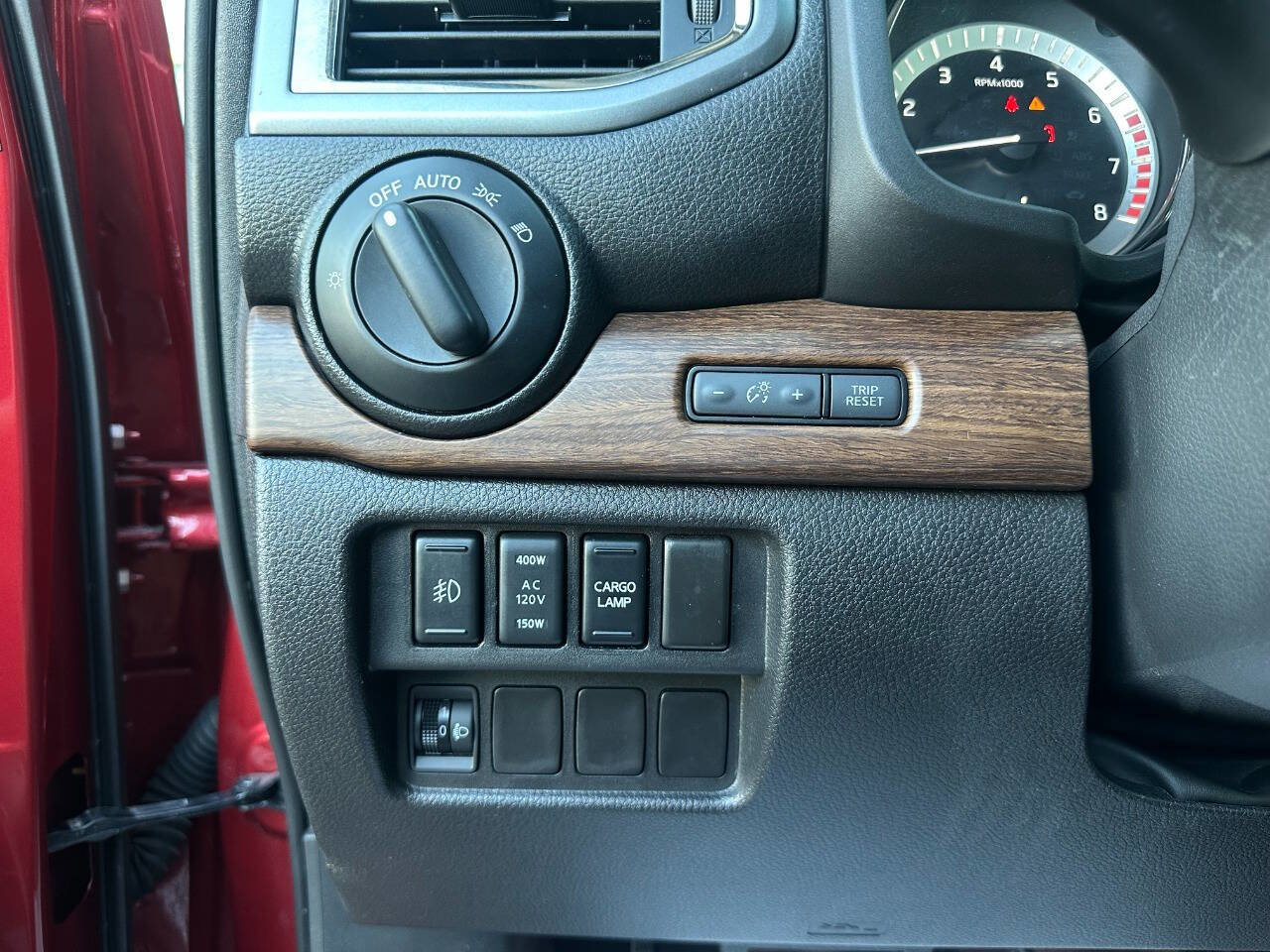 Used 2019 Nissan Titan Platinum Reserve w/ Platinum Utility Package image 29