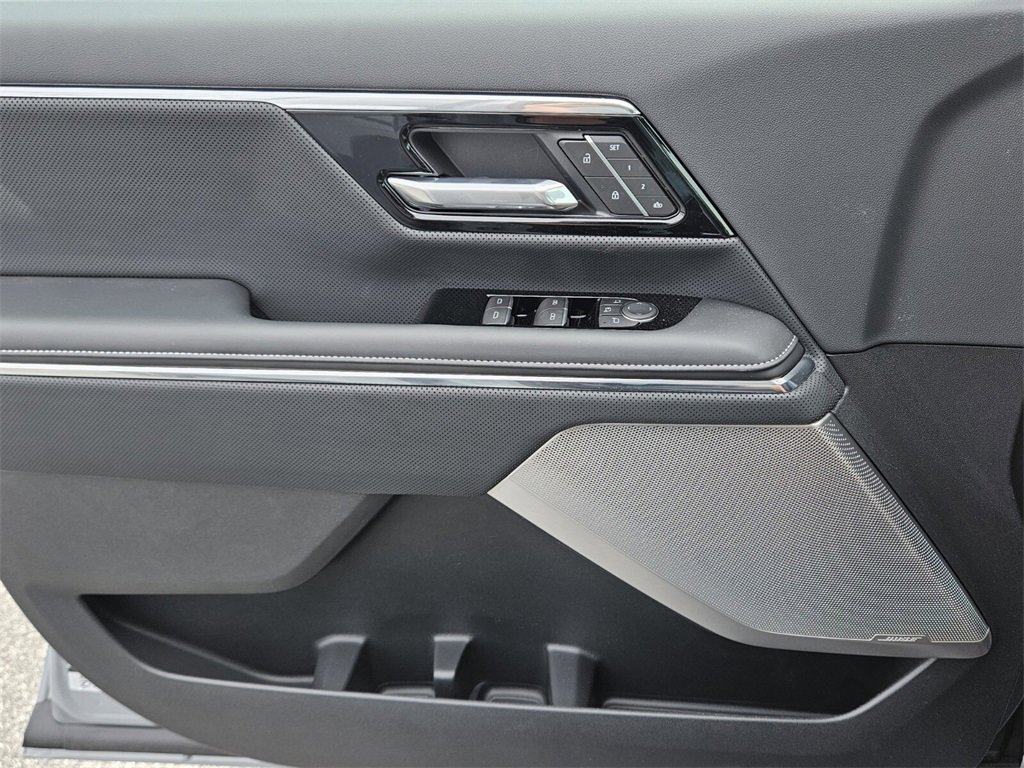 New 2025 GMC Sierra EV Denali image 27