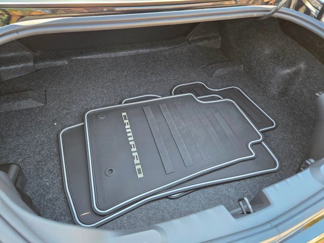Used 2015 Chevrolet Camaro LS RWD image 18