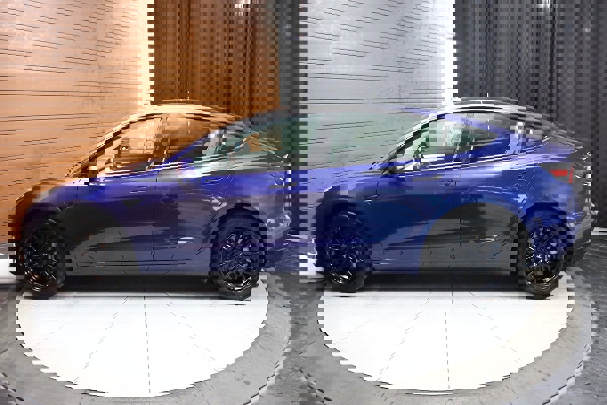 Used 2023 Tesla Model 3 Long Range image 10
