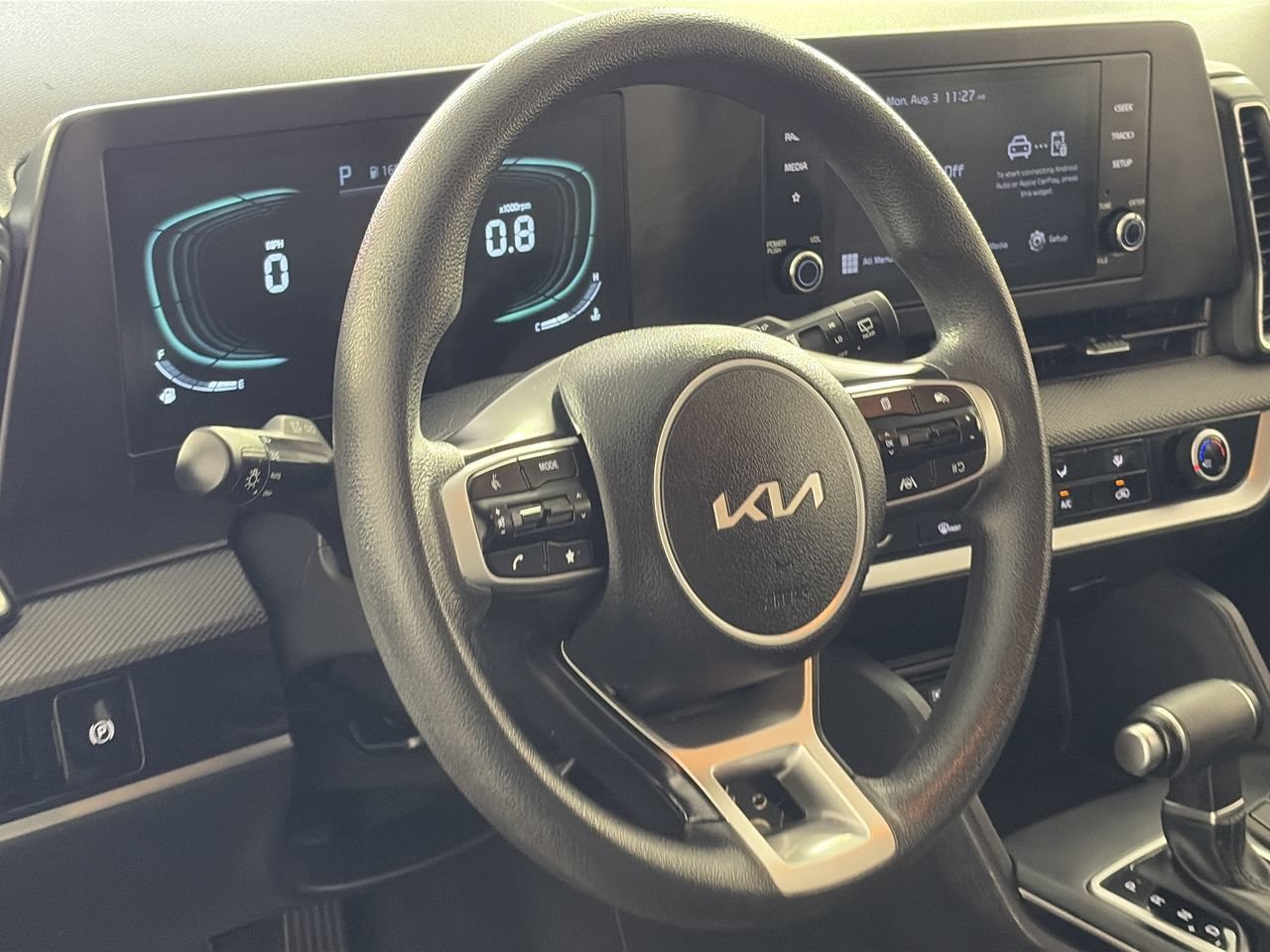 Used 2025 Kia Sportage LX FWD image 12