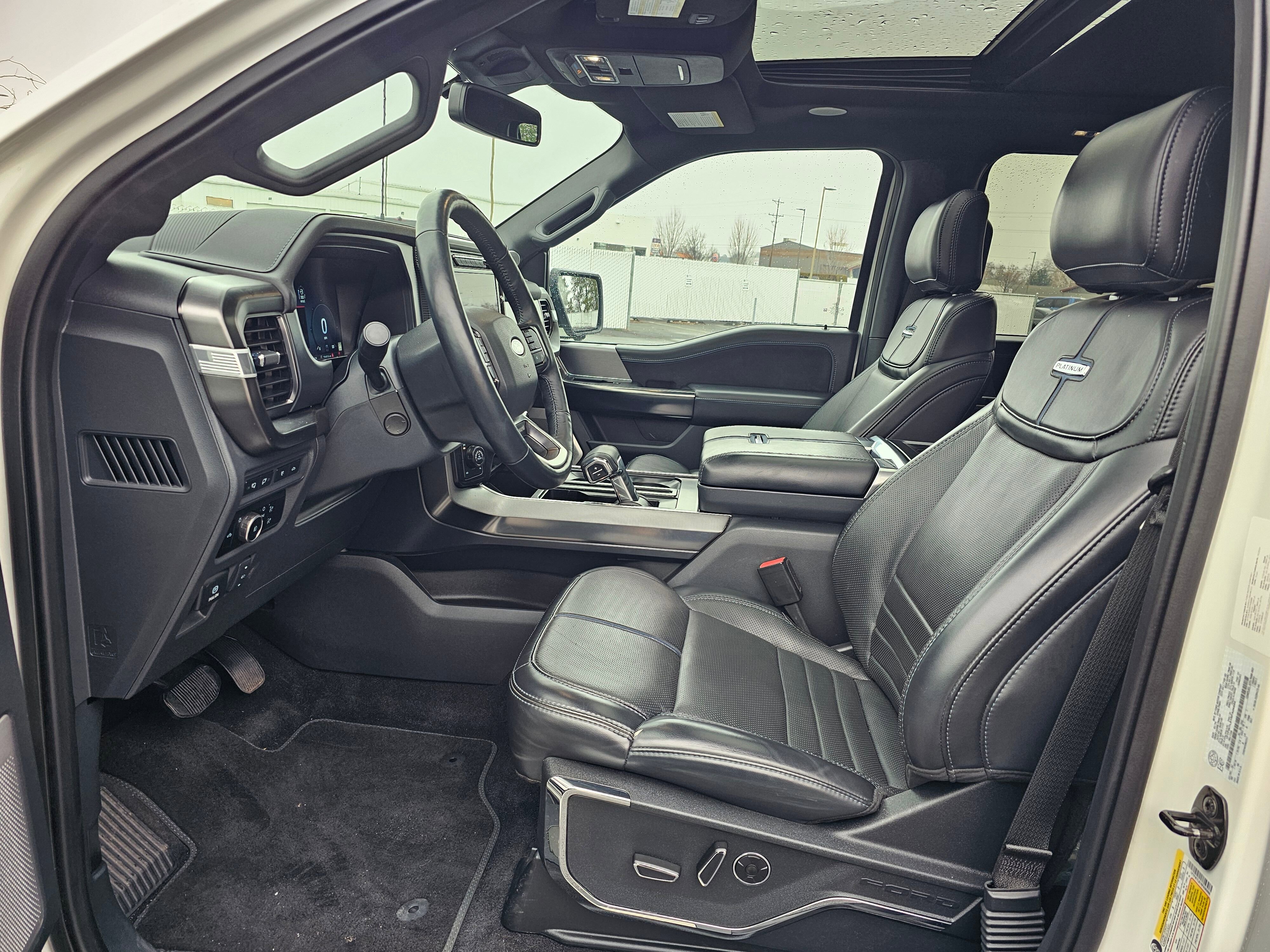 Used 2024 Ford F150 Platinum w/ FX4 Off-Road Package image 43