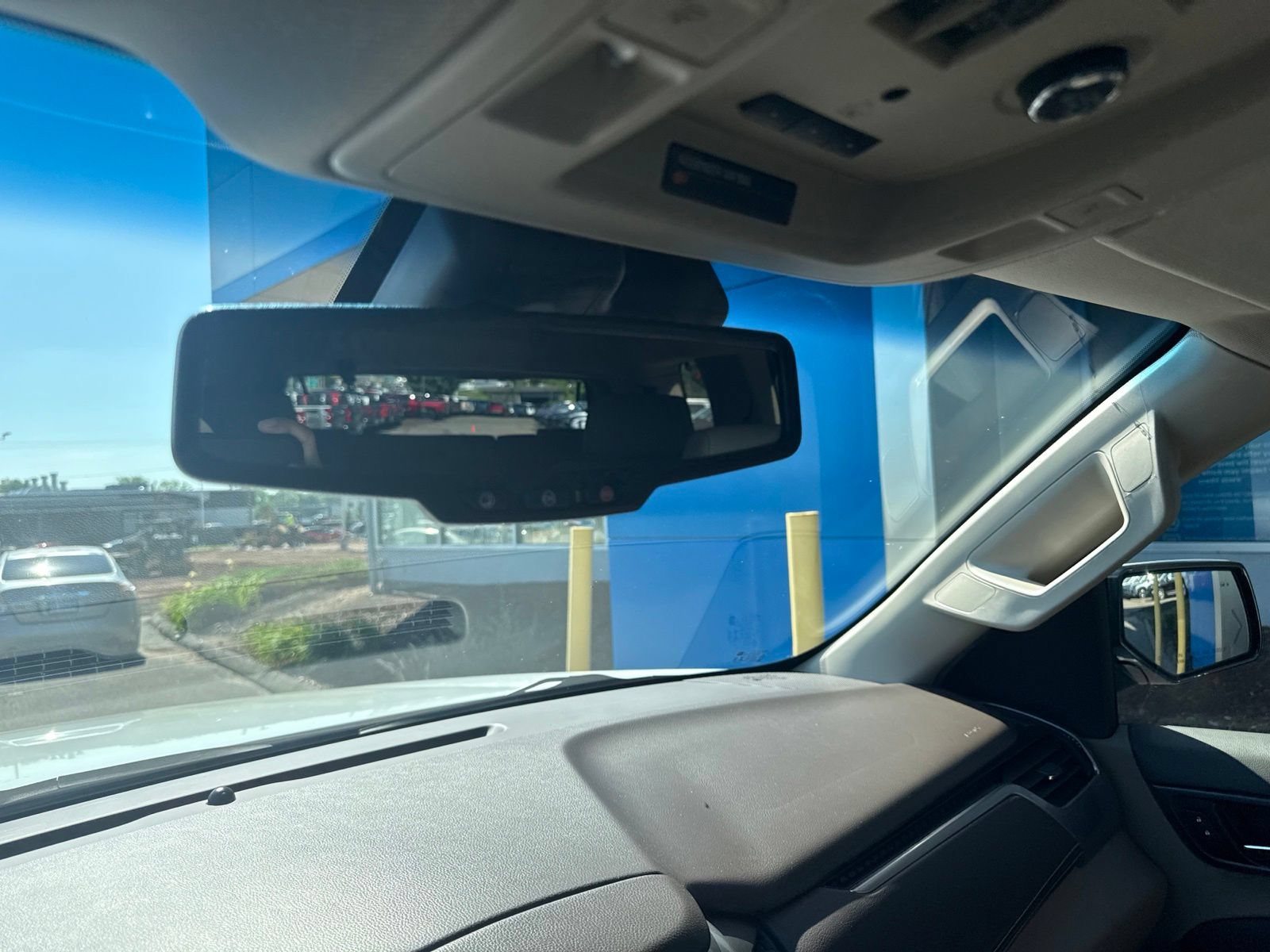 Used 2019 Chevrolet Tahoe LT w/ Luxury Package AWD/4WD image 35