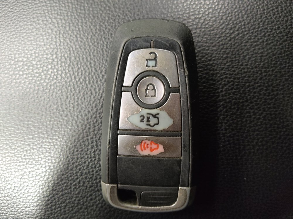 Used 2019 Ford Fusion SE FWD image 32
