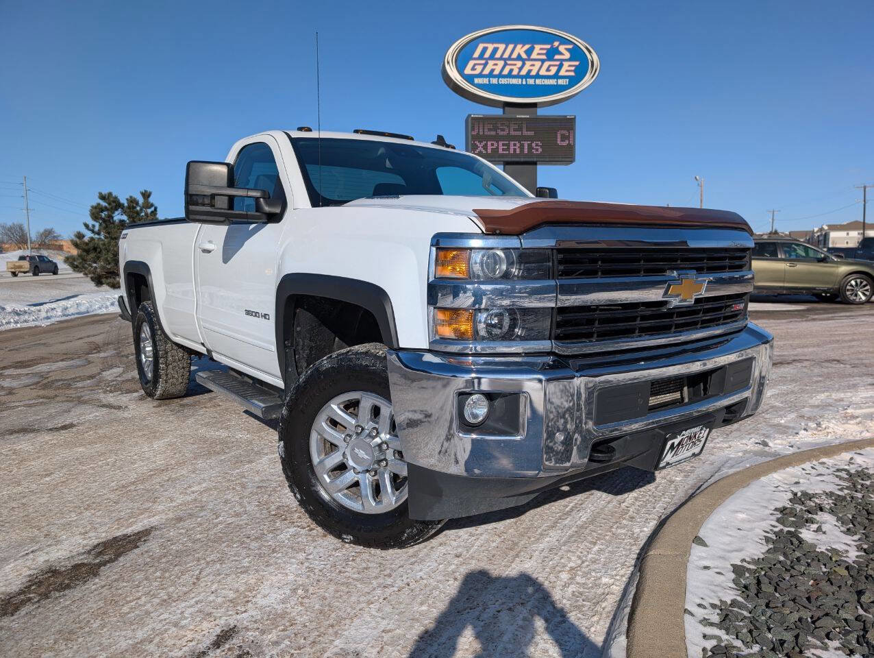 Used 2016 Chevrolet Silverado 3500 LT w/ LT Convenience Package AWD/4WD image 2