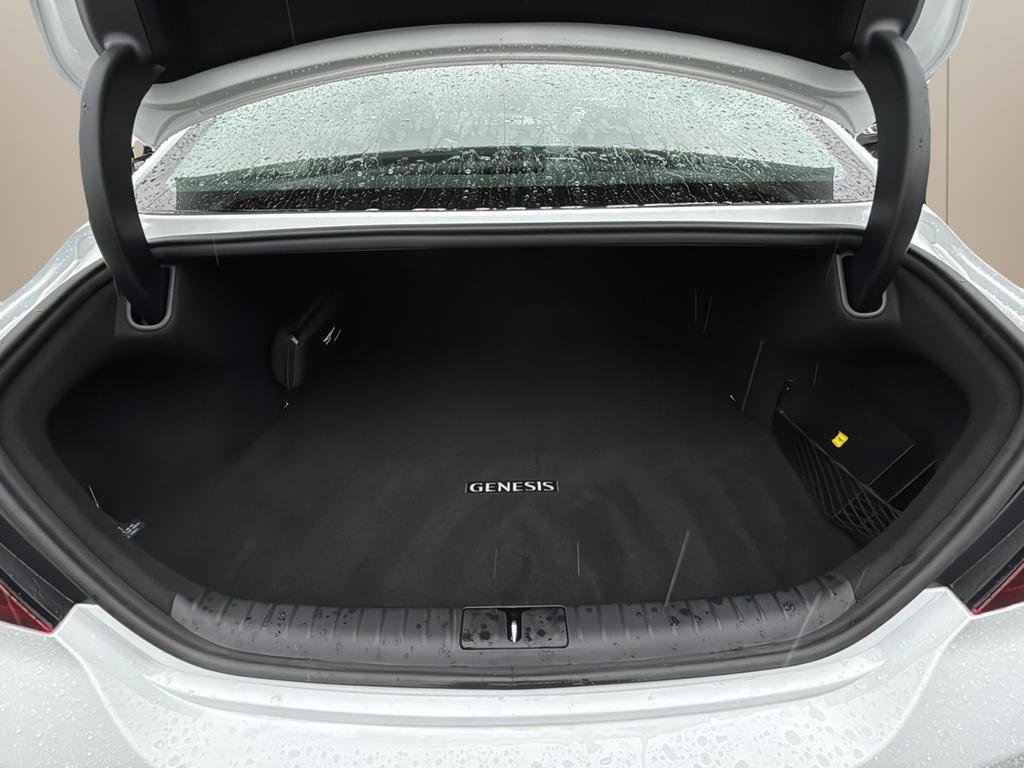 Used 2026 Genesis G70 2.5T Prestige image 14