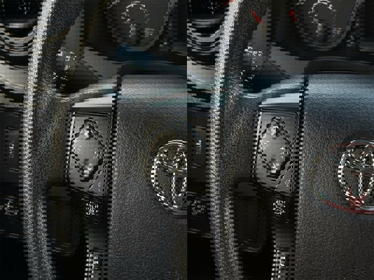 Used 2021 Toyota Tacoma SR w/ SR Convenience Package image 13