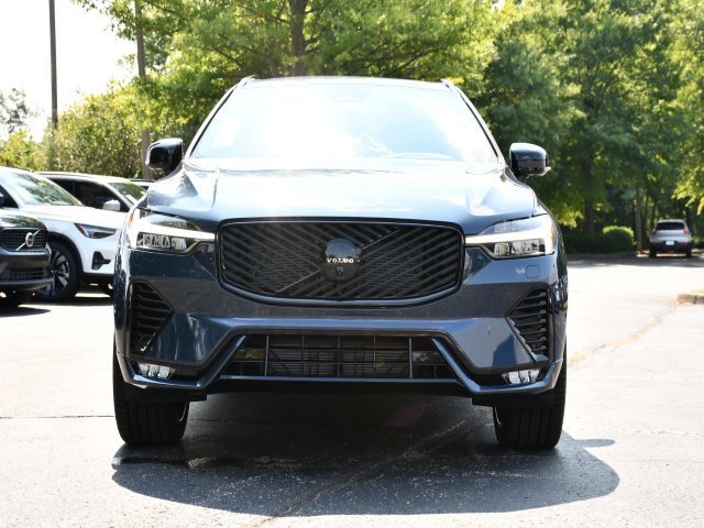 New 2026 Volvo XC60 B5 Ultra w/ Protection Package Premier image 2