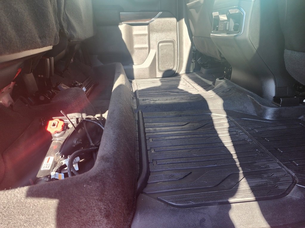 Used 2022 GMC Sierra 1500 SLT w/ SLT Premium Plus Package image 17
