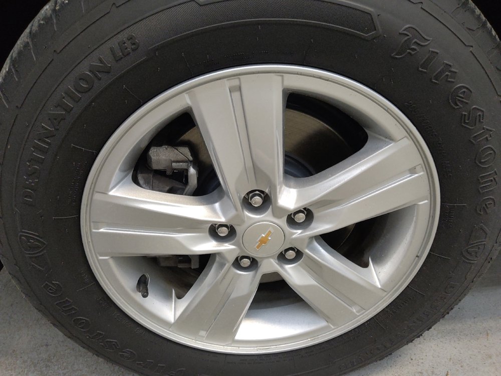 Used 2022 Chevrolet Trax LS w/ Tint and Cruise Package AWD/4WD image 31