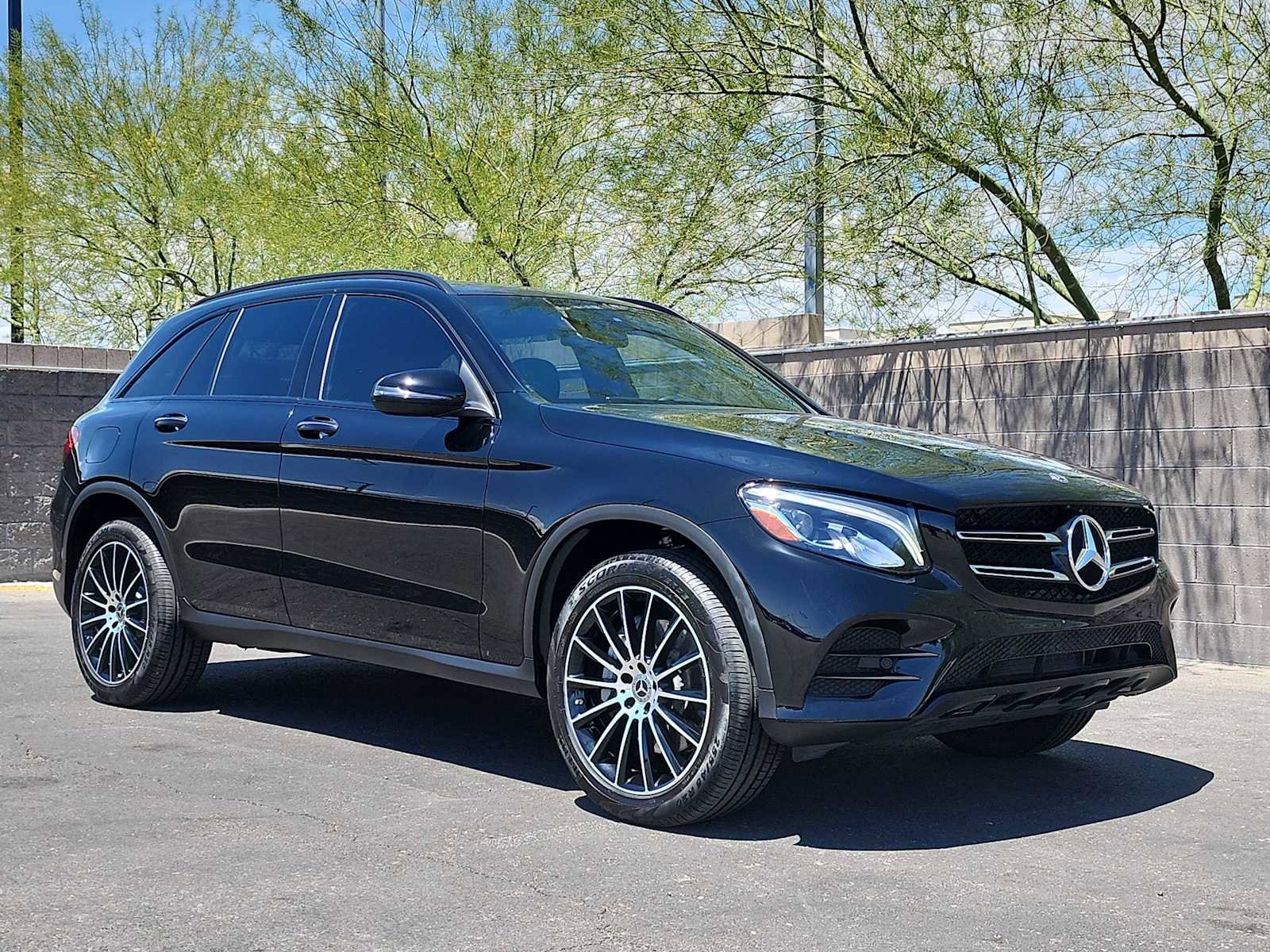 Used 2018 Mercedes-Benz GLC 300 image 3