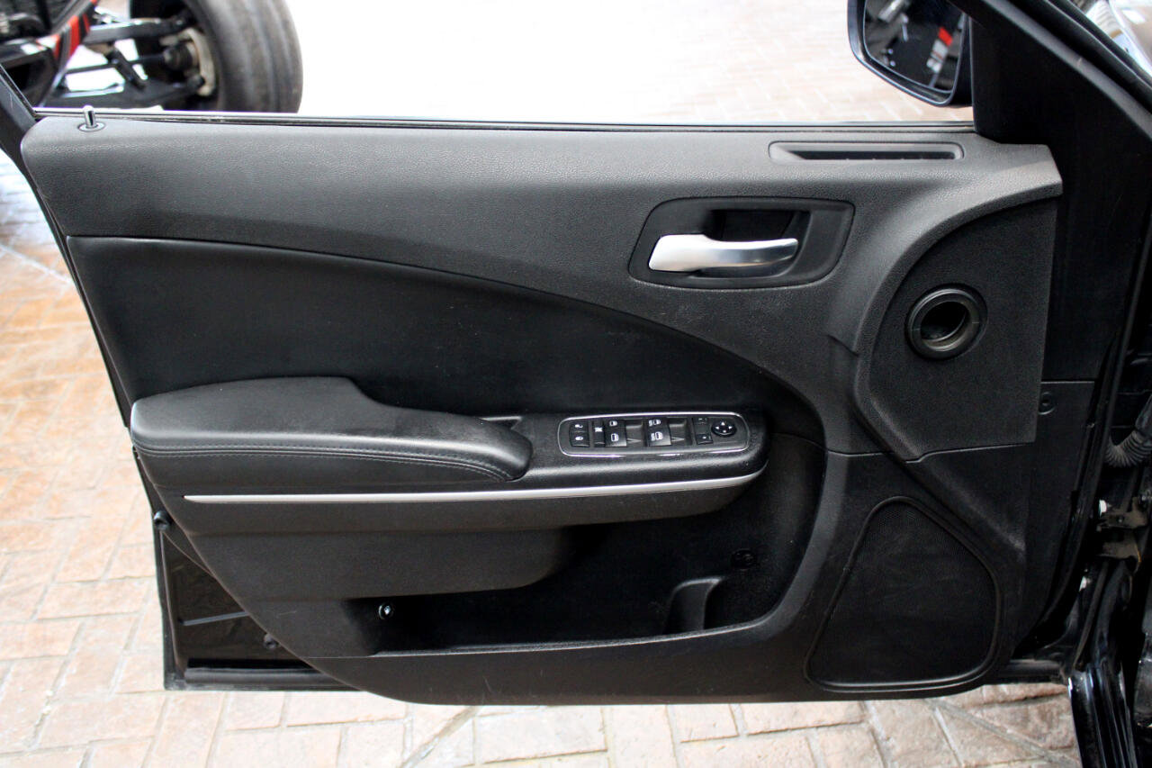 Used 2019 Dodge Charger Police w/ Fleet Safety Group image 12