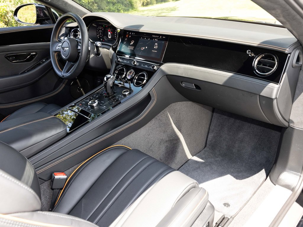 Used 2026 Bentley Continental GT AWD/4WD image 4