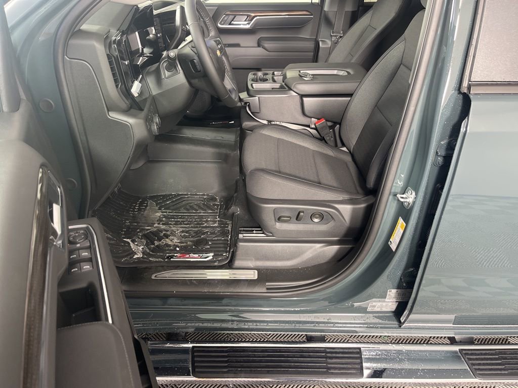 New 2026 Chevrolet Silverado 1500 LT image 13