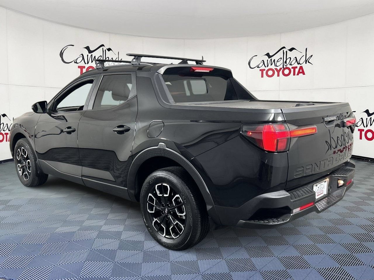 Used 2022 Hyundai Santa Cruz SEL w/ Activity Package FWD image 5