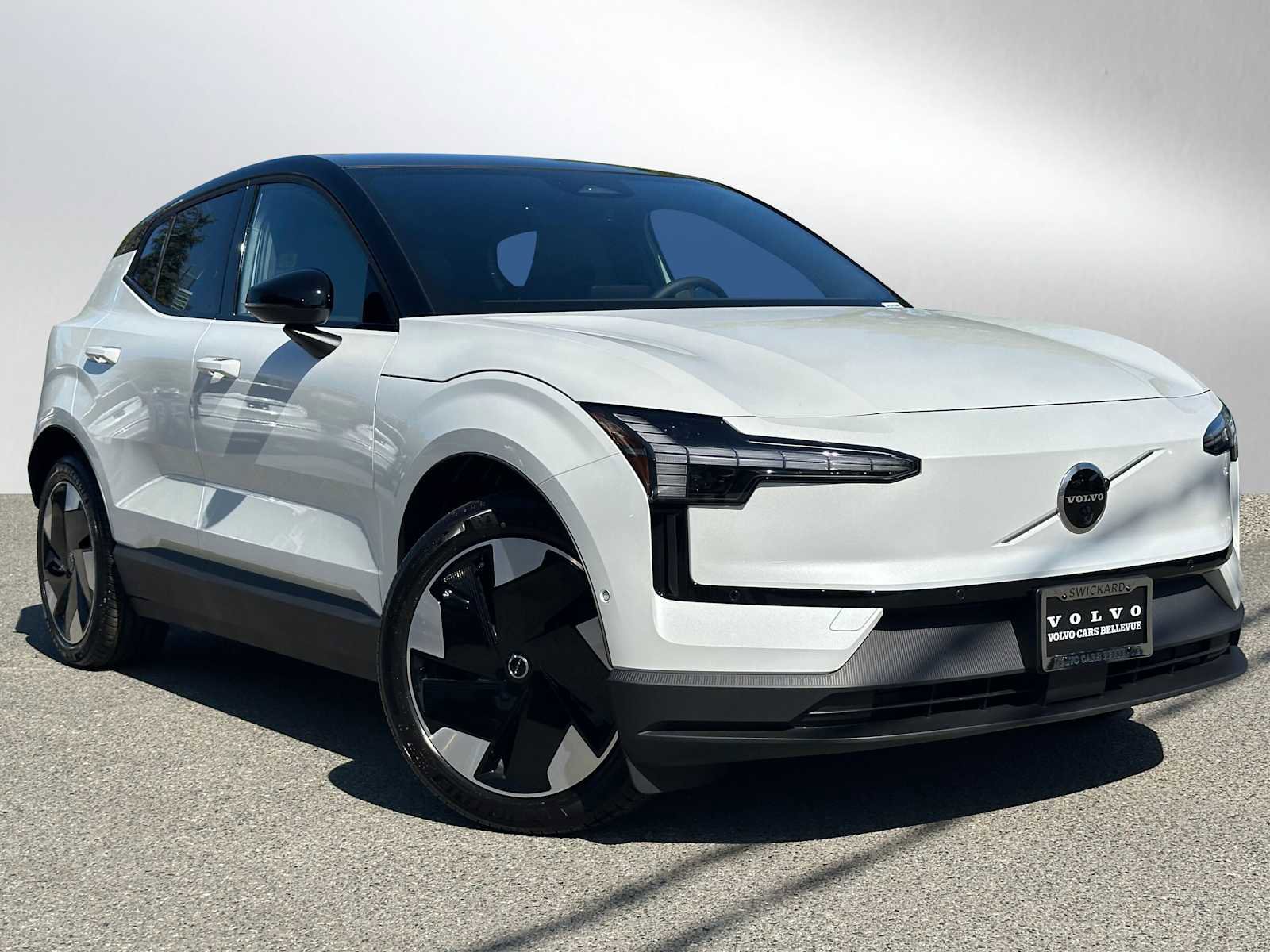 New 2026 Volvo EX30 Ultra w/ Protection Package Premier