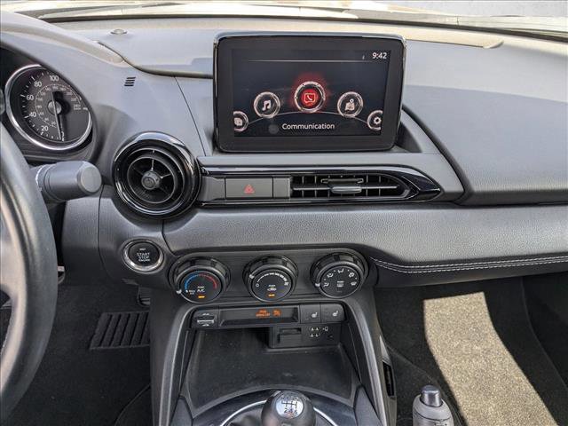 Used 2022 MAZDA MX-5 Miata Club RWD image 12