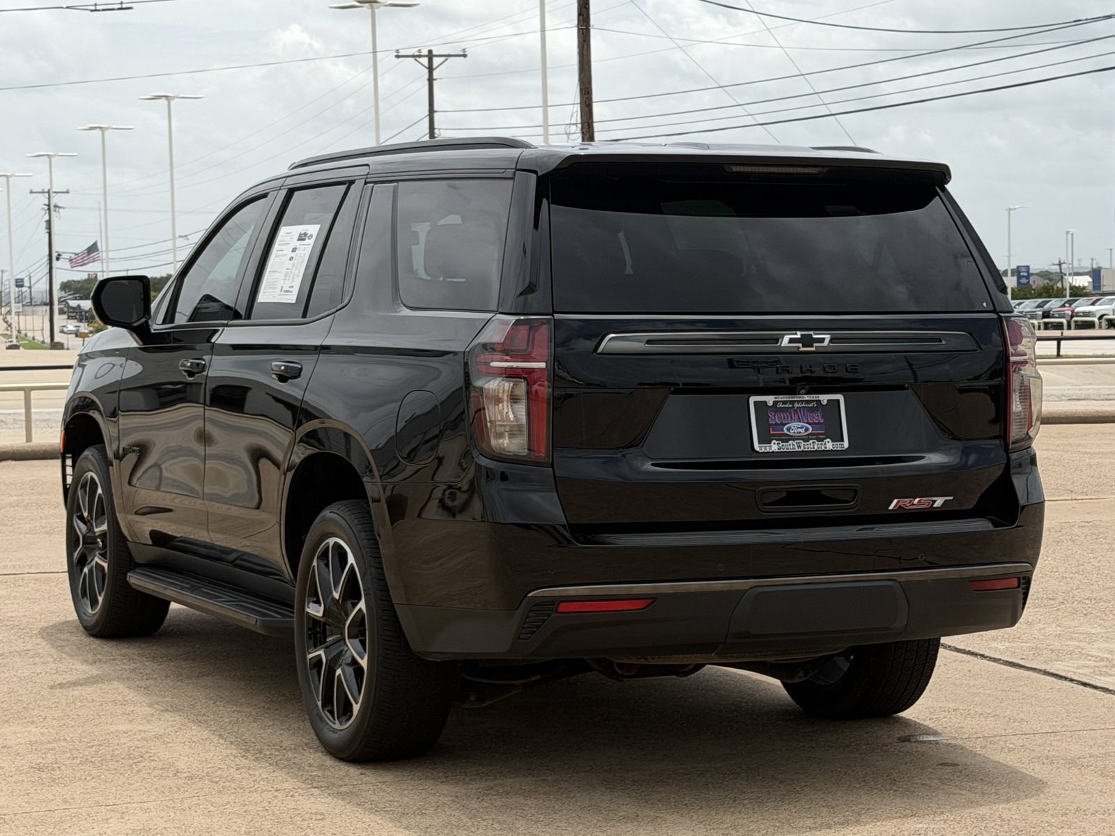 Used 2021 Chevrolet Tahoe RST RWD image 6