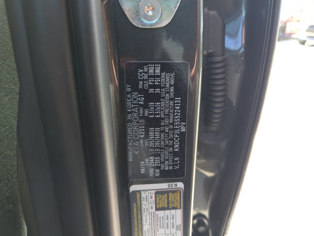 Used 2025 Kia Niro LX FWD image 38