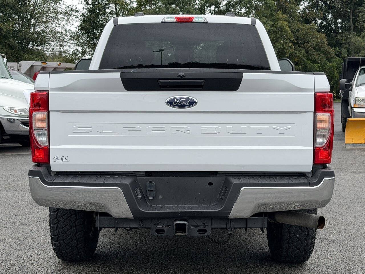 Used 2022 Ford F250 XL w/ Power Equipment Group AWD/4WD image 6