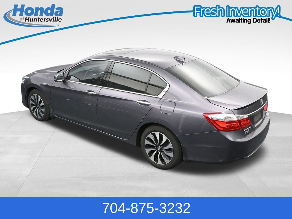 Used 2015 Honda Accord Touring image 18