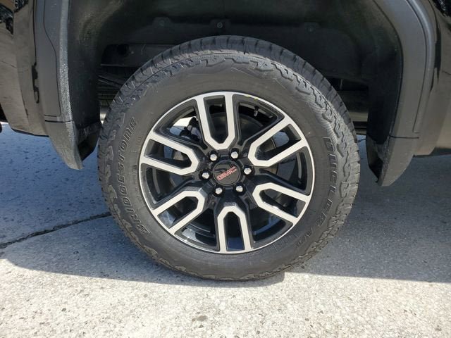New 2026 GMC Sierra 1500 AT4 w/ AT4 Premium Package AWD/4WD image 6