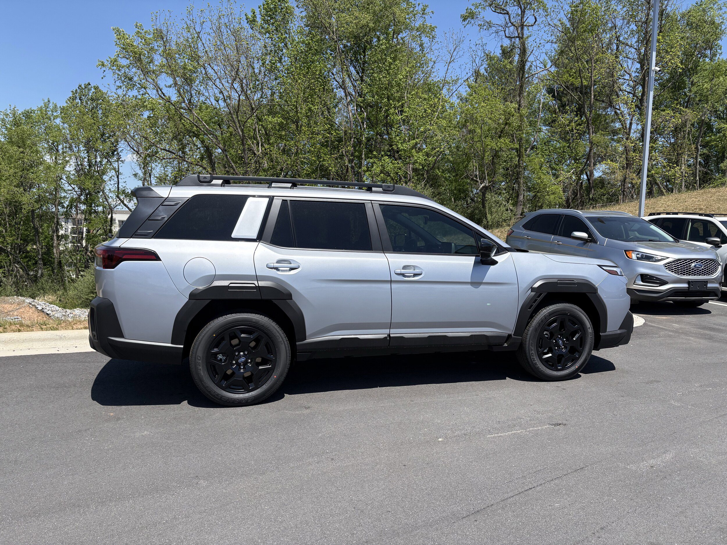 New 2026 Subaru Outback Limited w/ Premium/Limited Plus Package AWD/4WD image 8