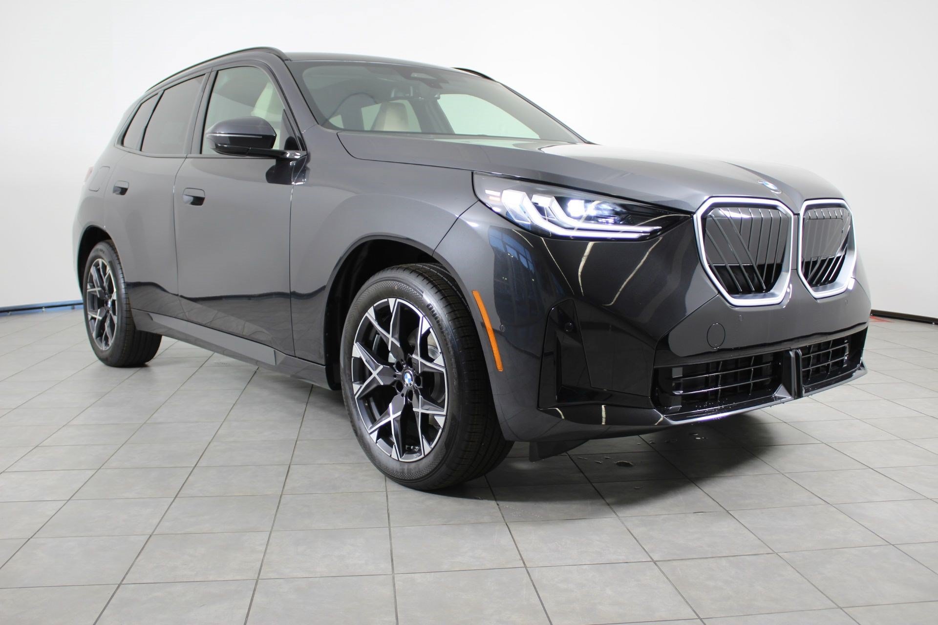 Used 2026 BMW X3 xDrive30i w/ M Sport Package AWD/4WD image 7