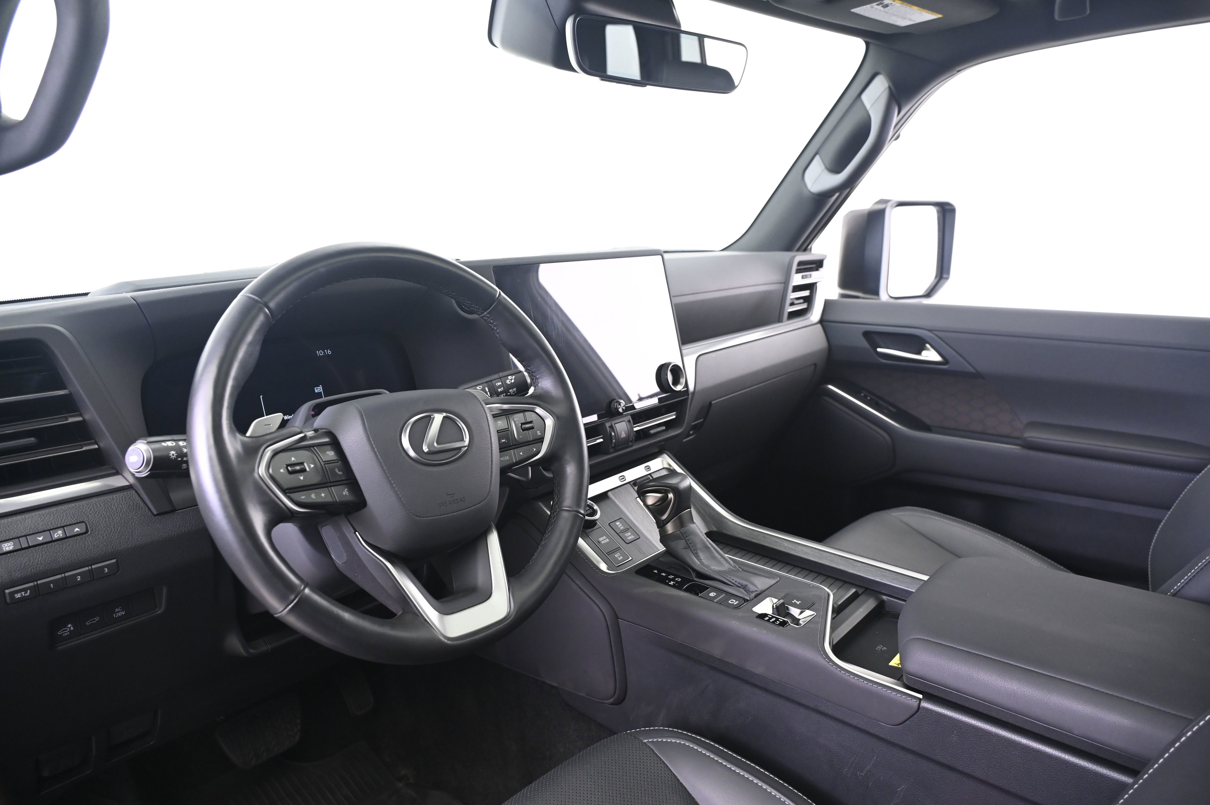 Used 2024 Lexus GX 550 w/ Accessory Package (Z1) AWD/4WD image 4