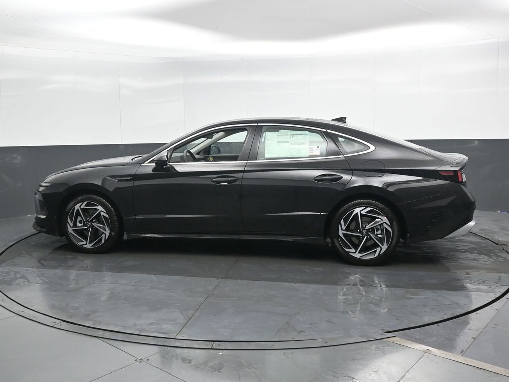 New 2026 Hyundai Sonata SEL AWD/4WD image 8