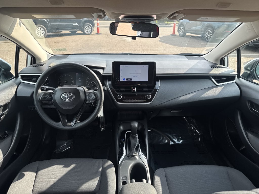 Used 2024 Toyota Corolla LE FWD image 10