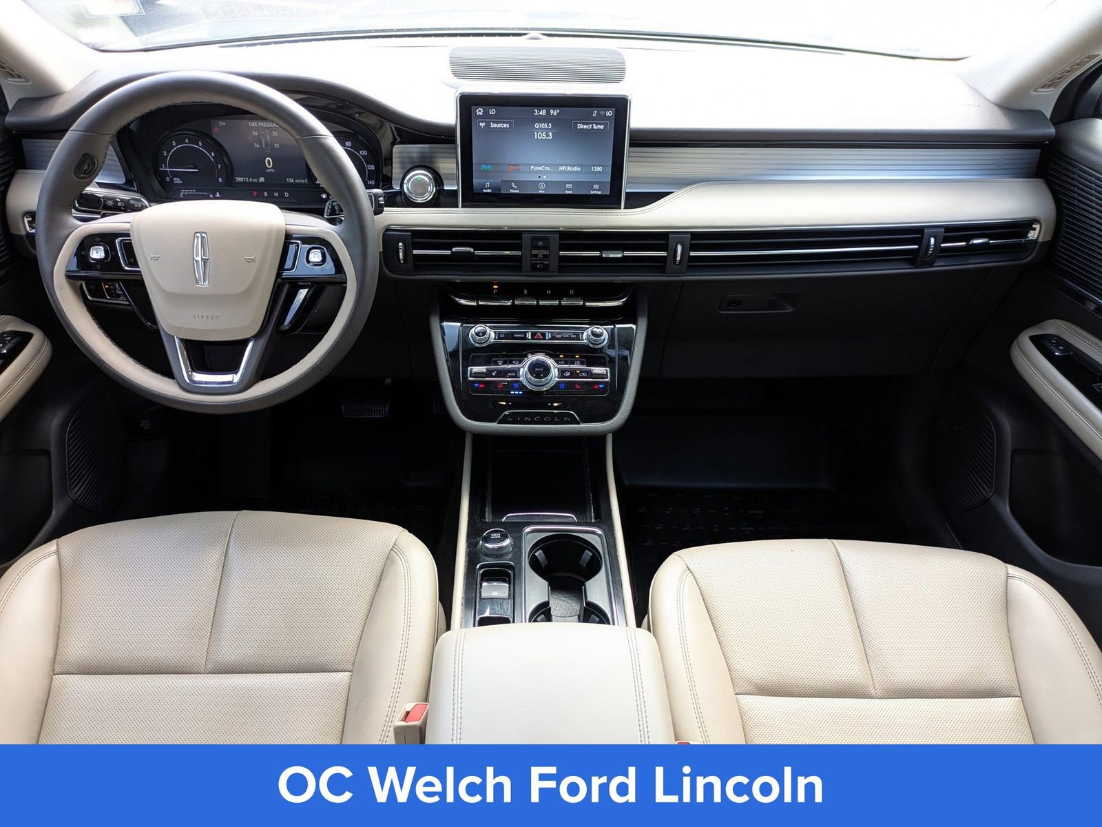 Certified 2022 Lincoln Corsair FWD w/ Equipment Group 101A image 10