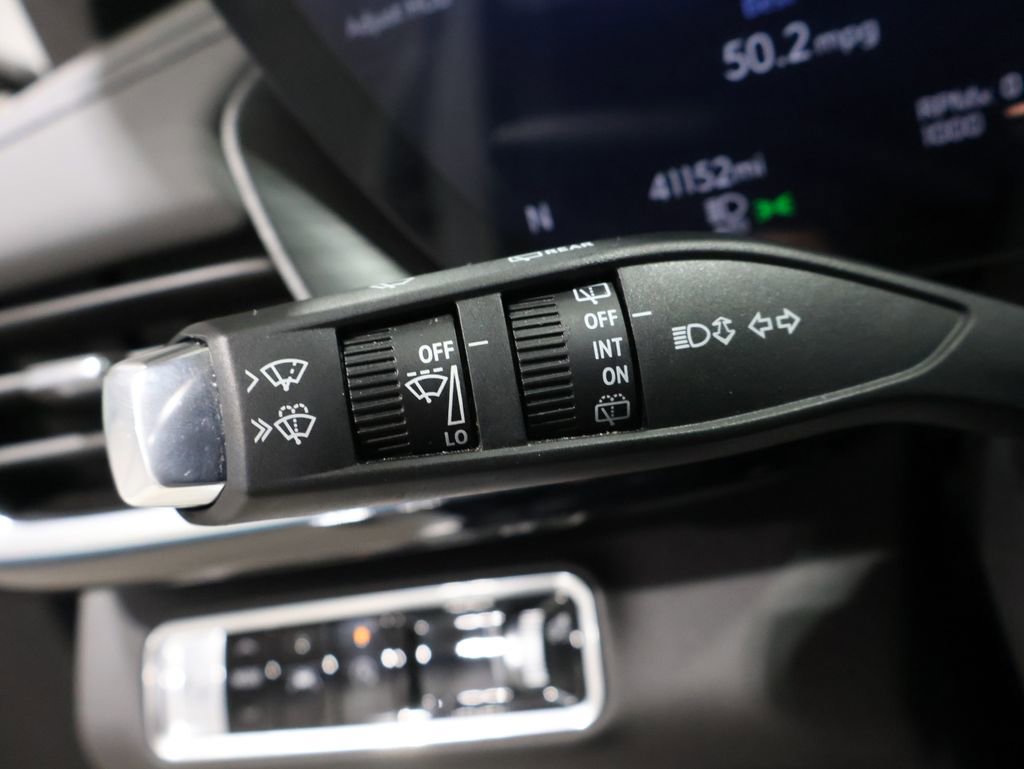 Used 2024 Buick Envision Preferred image 36