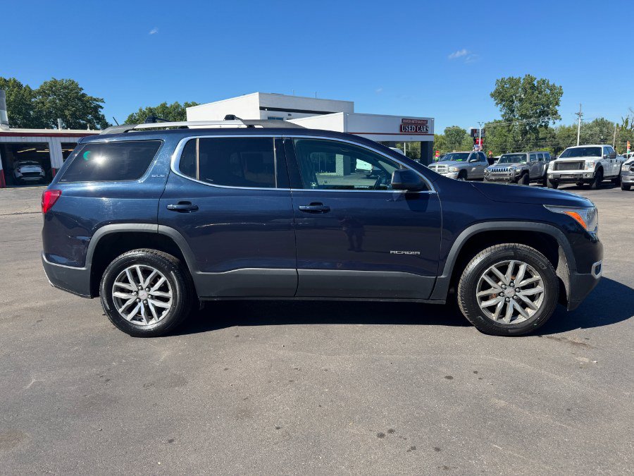 Used 2017 GMC Acadia SLE AWD/4WD image 6
