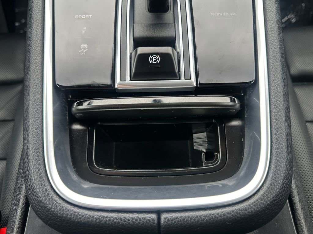 Used 2019 Porsche Panamera 4 image 26