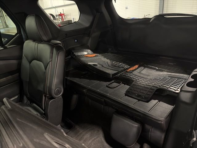 Used 2023 Honda Pilot TrailSport image 12