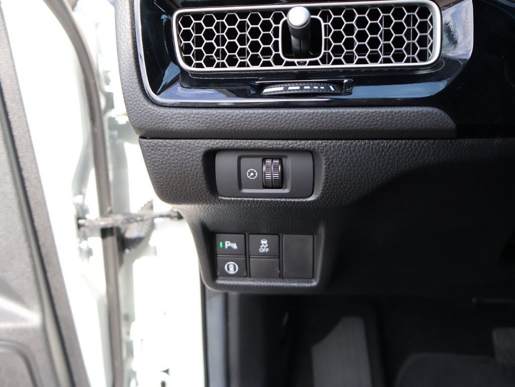 Certified 2024 Honda Civic Touring image 30