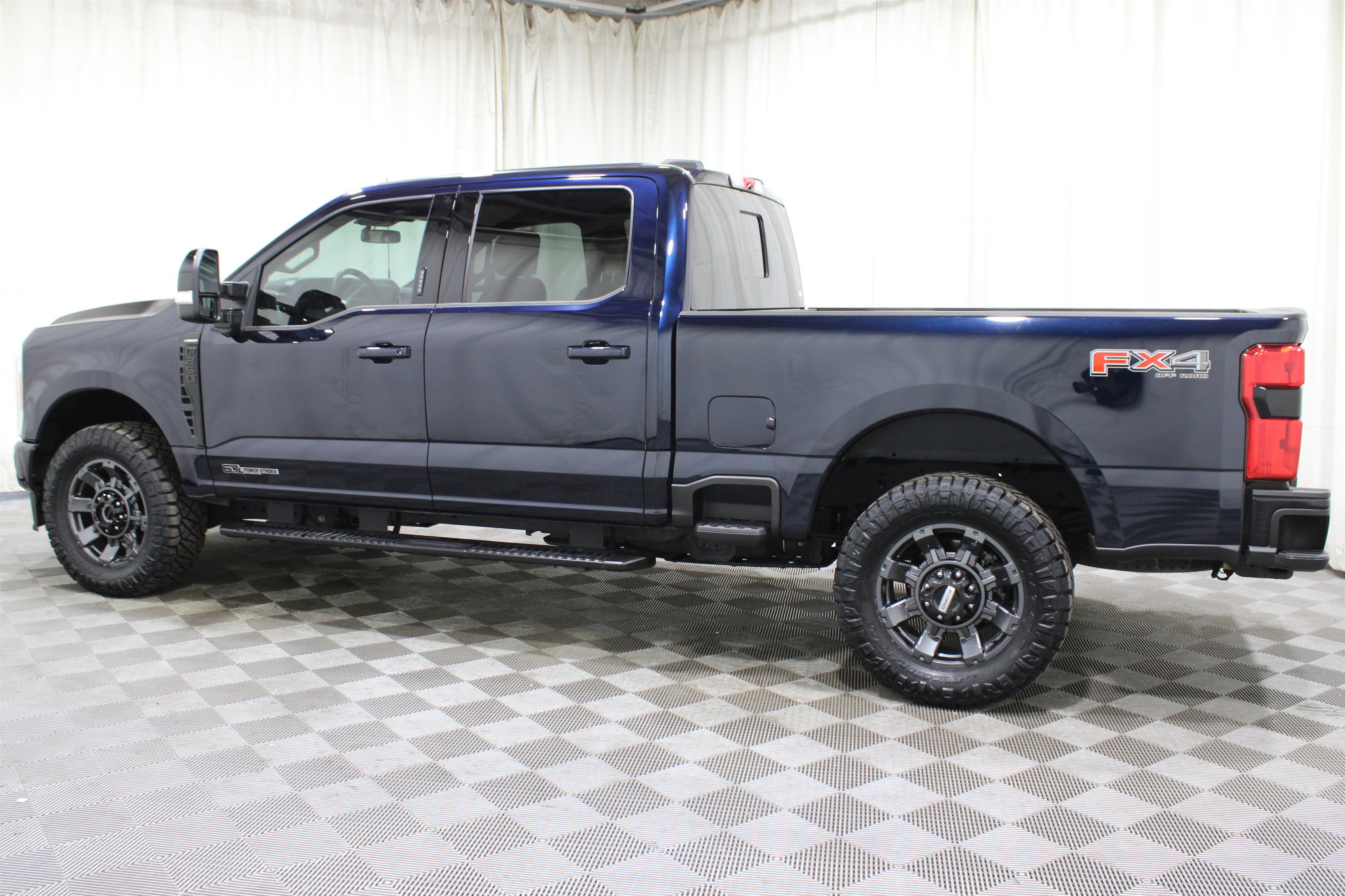 Used 2023 Ford F250 Lariat w/ Lariat Ultimate Package image 32