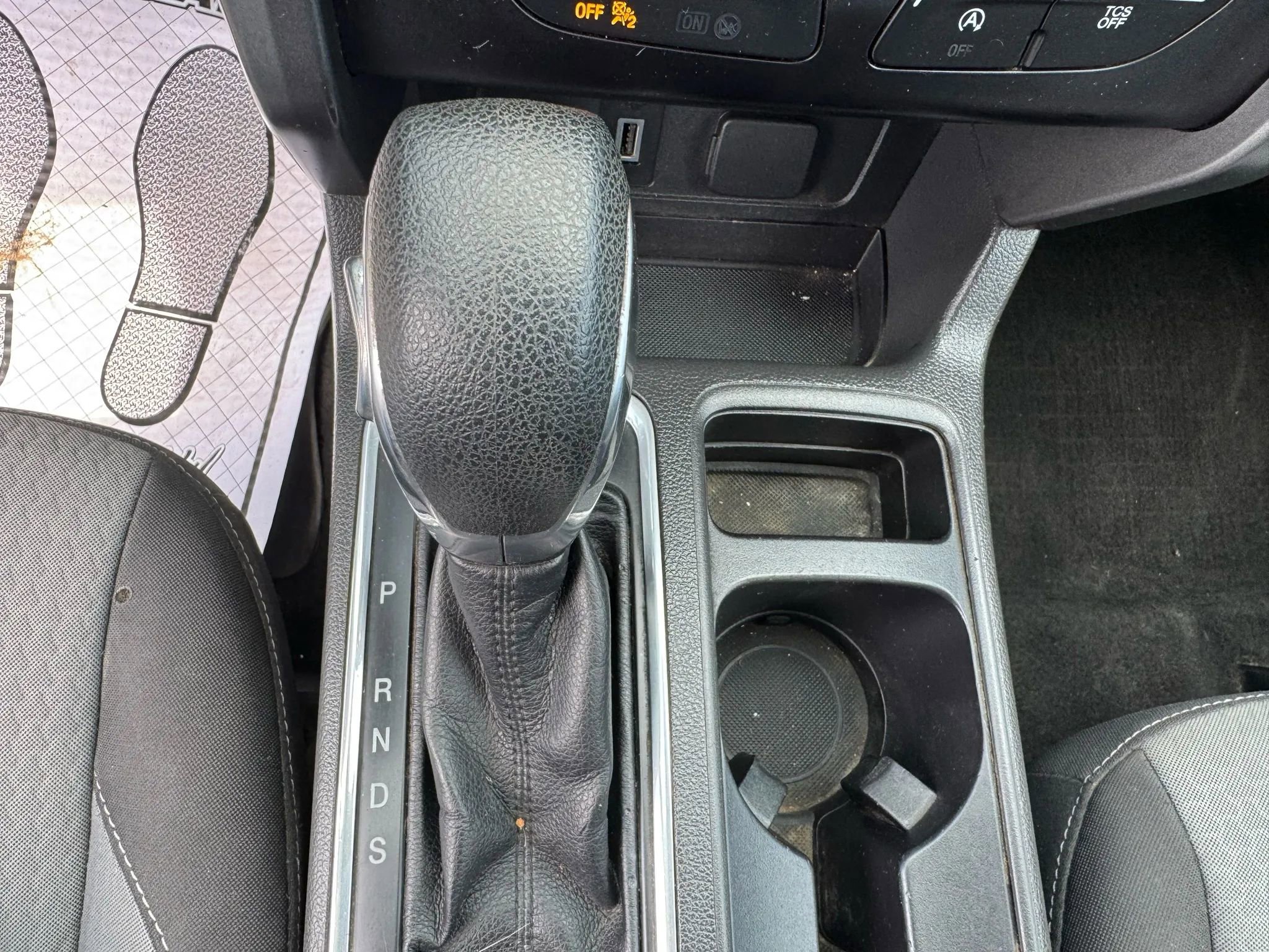 Used 2018 Ford Escape SE image 22