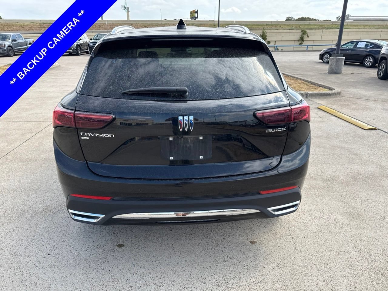 Used 2024 Buick Envision Preferred AWD/4WD image 9