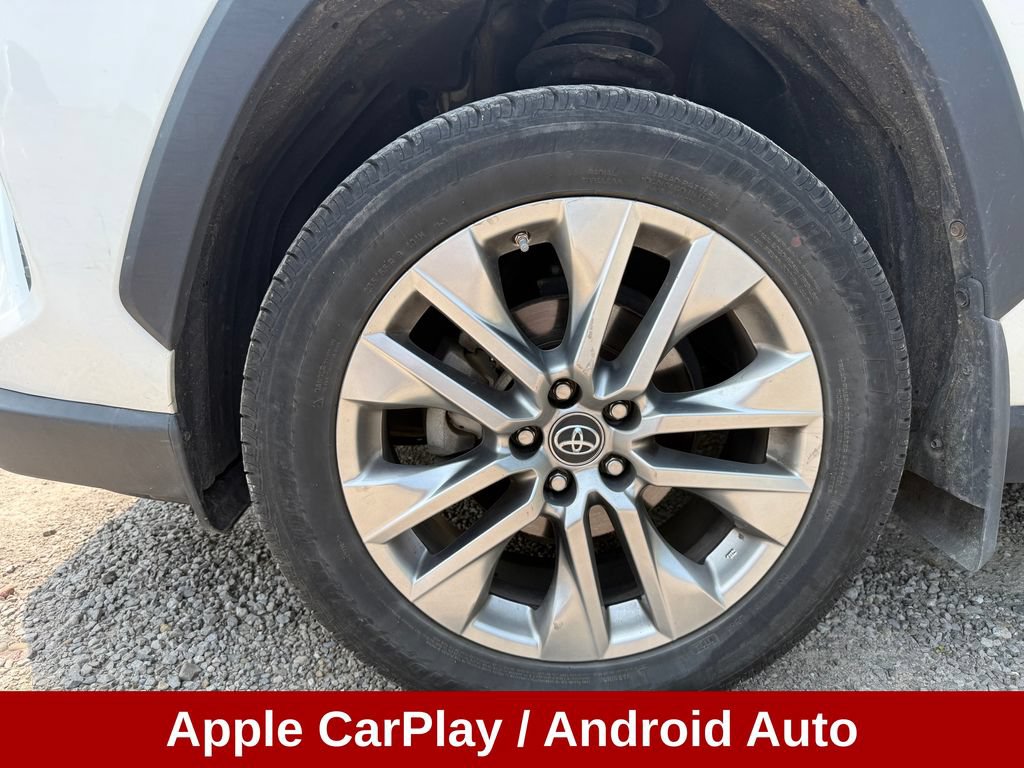 Used 2019 Toyota RAV4 XLE Premium w/ Cold Weather Package AWD/4WD image 11