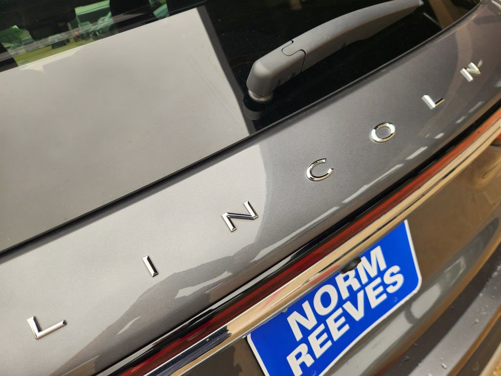 Used 2024 Lincoln Corsair Reserve w/ Equipment Group 201A AWD/4WD image 12