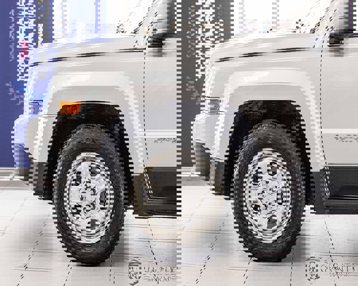 Used 2012 Jeep Patriot Sport FWD image 7